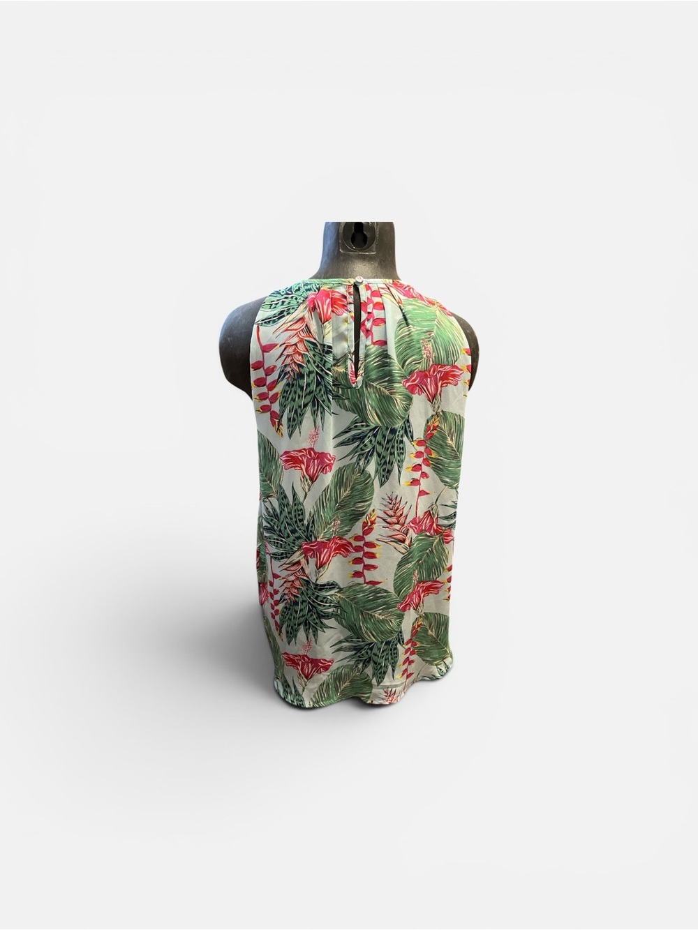 Authentic Cupcakes and Cashmere Tropical Leaf & Floral Sleeveless Top